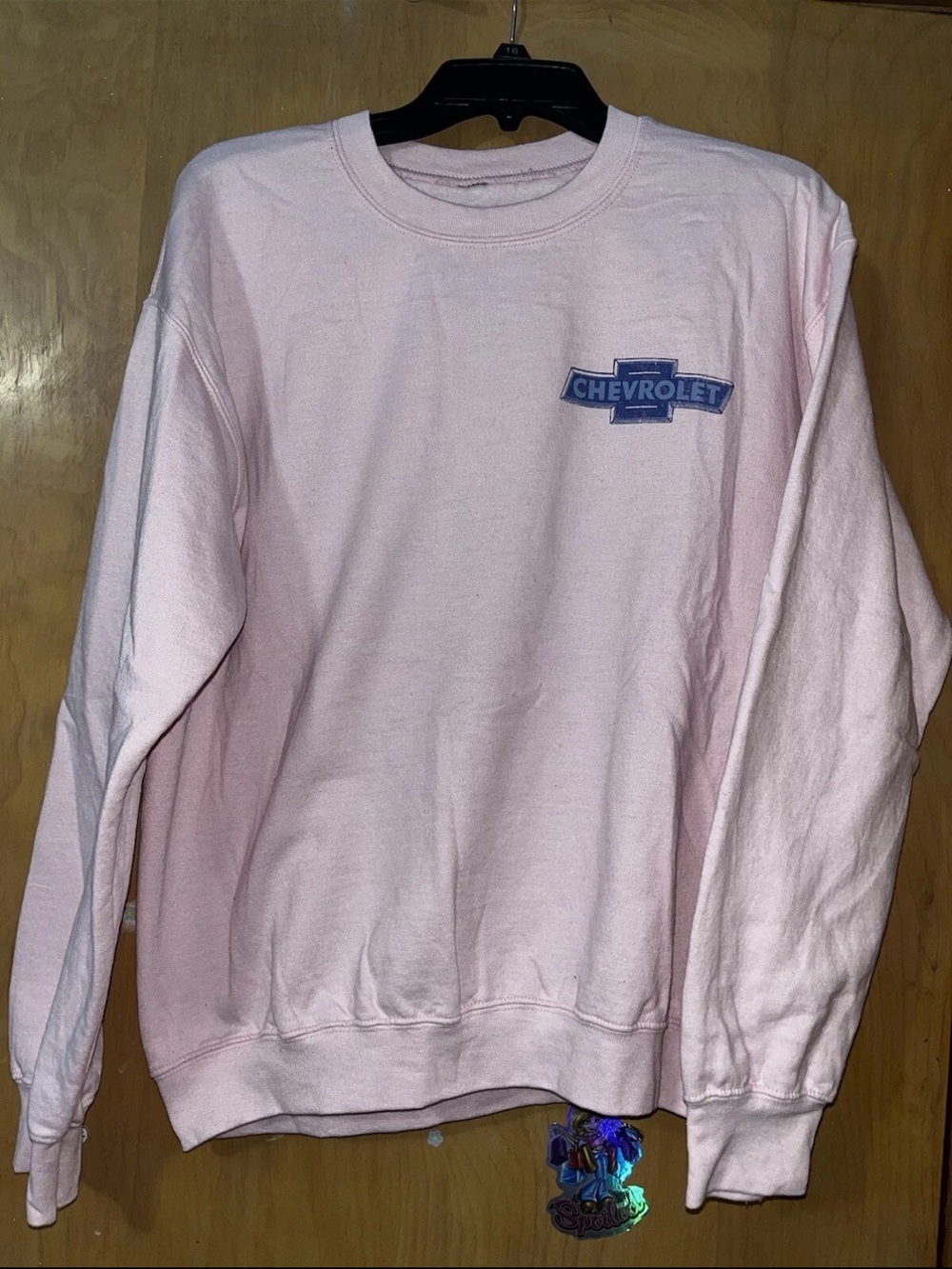 Chevrolet Women's Crewneck Sweatshirt in Light Pink